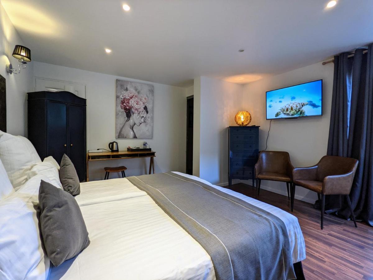 ช็องบร์ โดต ลา ฟิลาตูร์ Bed & Breakfast แซ็ง-ก็องแต็ง ภายนอก รูปภาพ