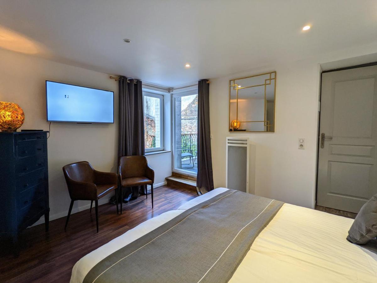 ช็องบร์ โดต ลา ฟิลาตูร์ Bed & Breakfast แซ็ง-ก็องแต็ง ภายนอก รูปภาพ