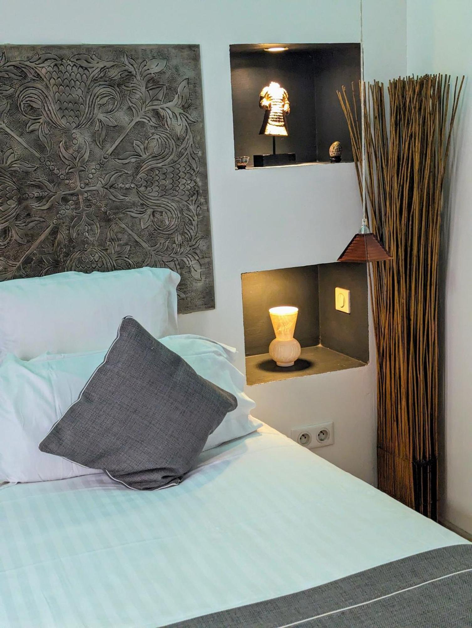 ช็องบร์ โดต ลา ฟิลาตูร์ Bed & Breakfast แซ็ง-ก็องแต็ง ภายนอก รูปภาพ