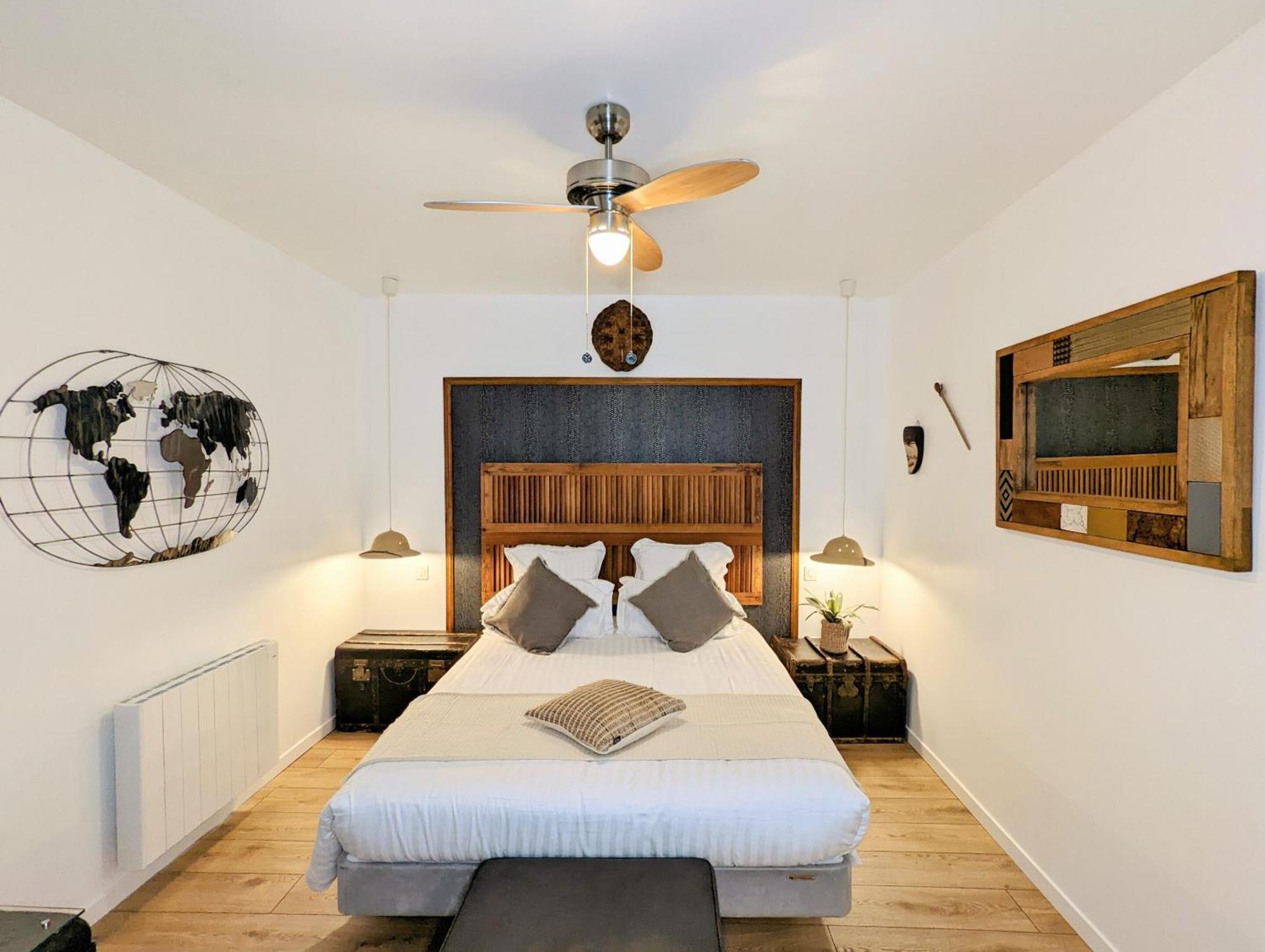 ช็องบร์ โดต ลา ฟิลาตูร์ Bed & Breakfast แซ็ง-ก็องแต็ง ภายนอก รูปภาพ